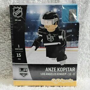 3/$20 Sealed 2016 NHL Anze Kopitar Gen 3 Series 6 by OYO Sports!!